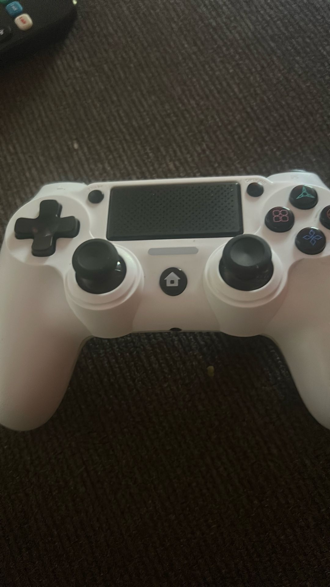 PS4 Controller