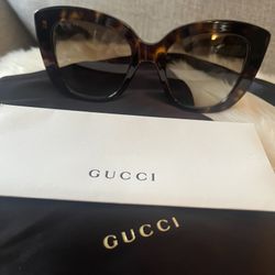 Gucci Sunglasses 