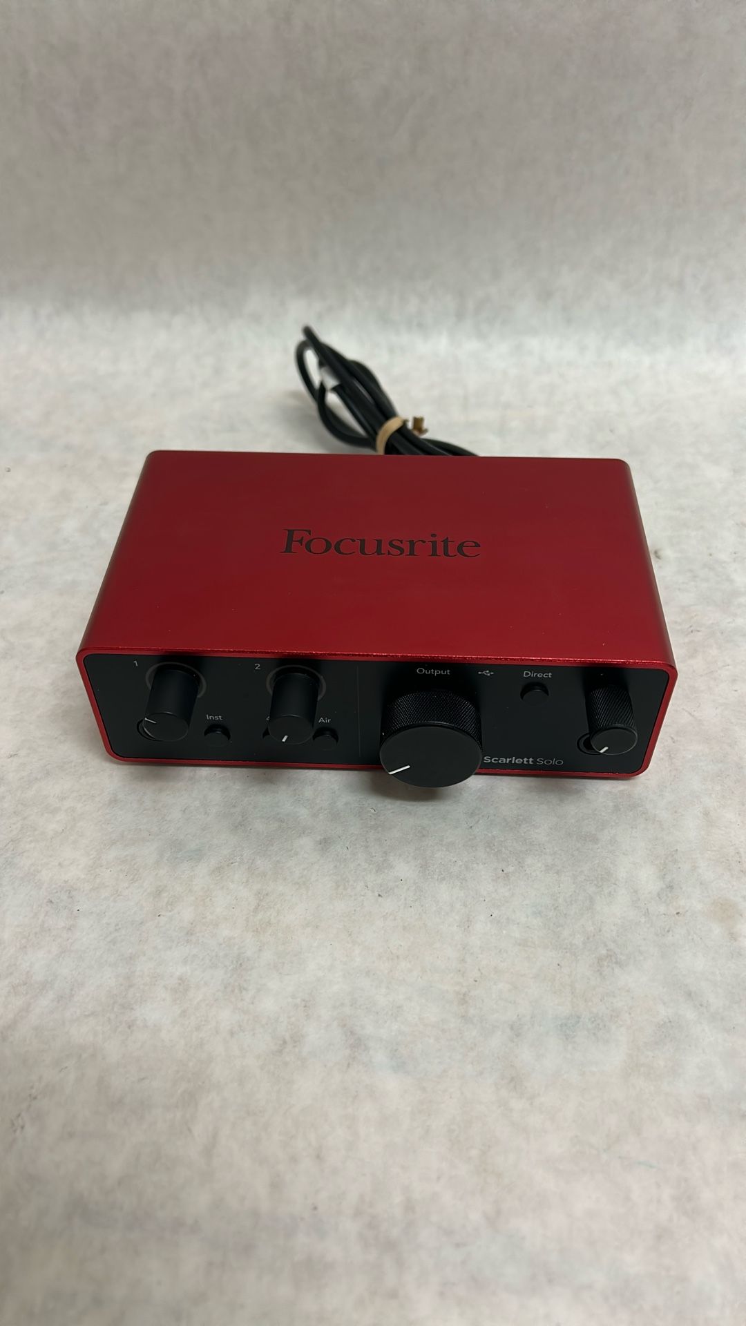 Focusrite Scarlet, solo with USB cord