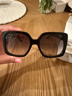 Dezi Harper sunglasses