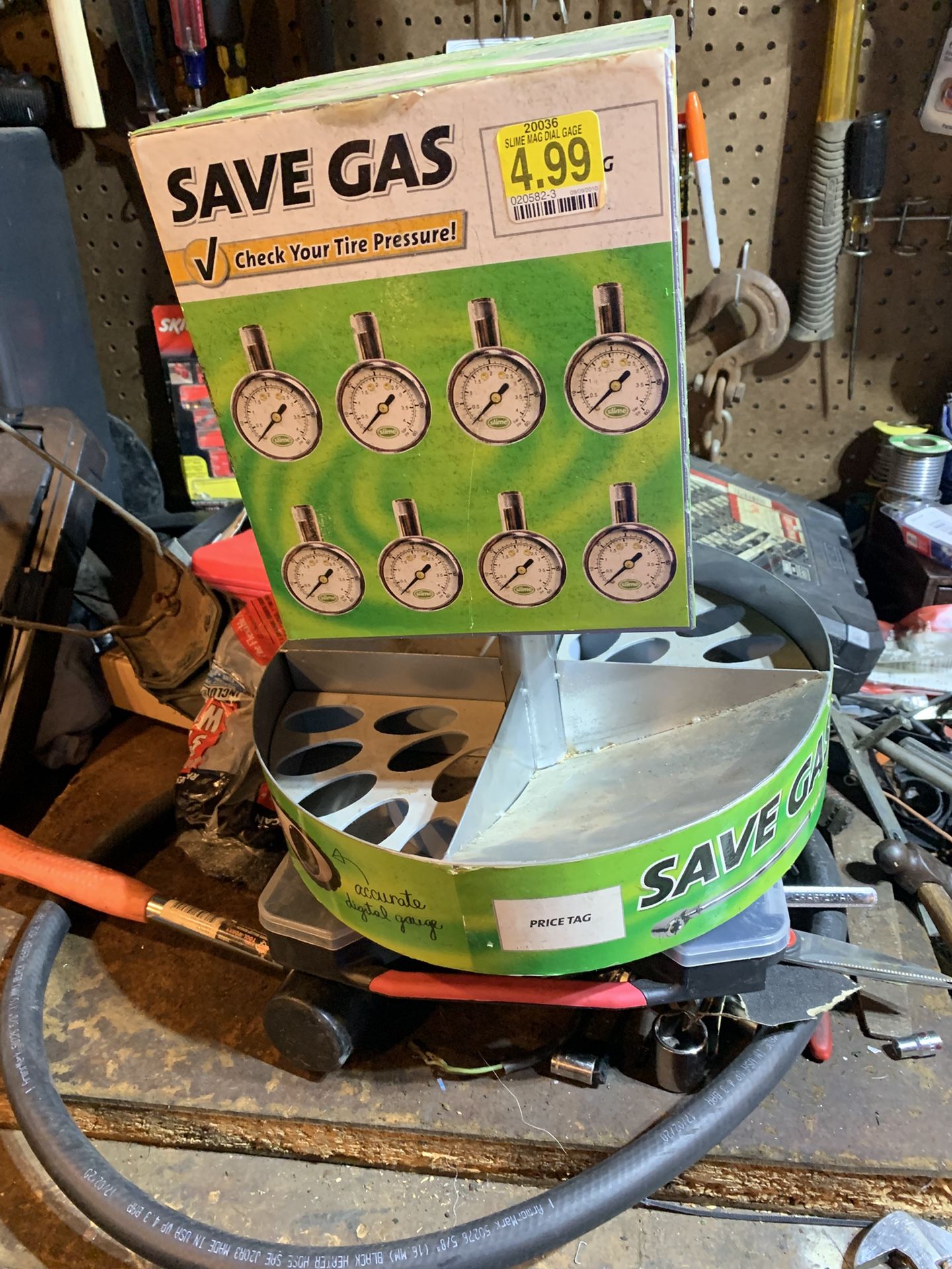 Tire Gauge Display