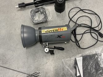 Interfit Stellar 150 Photo Light System