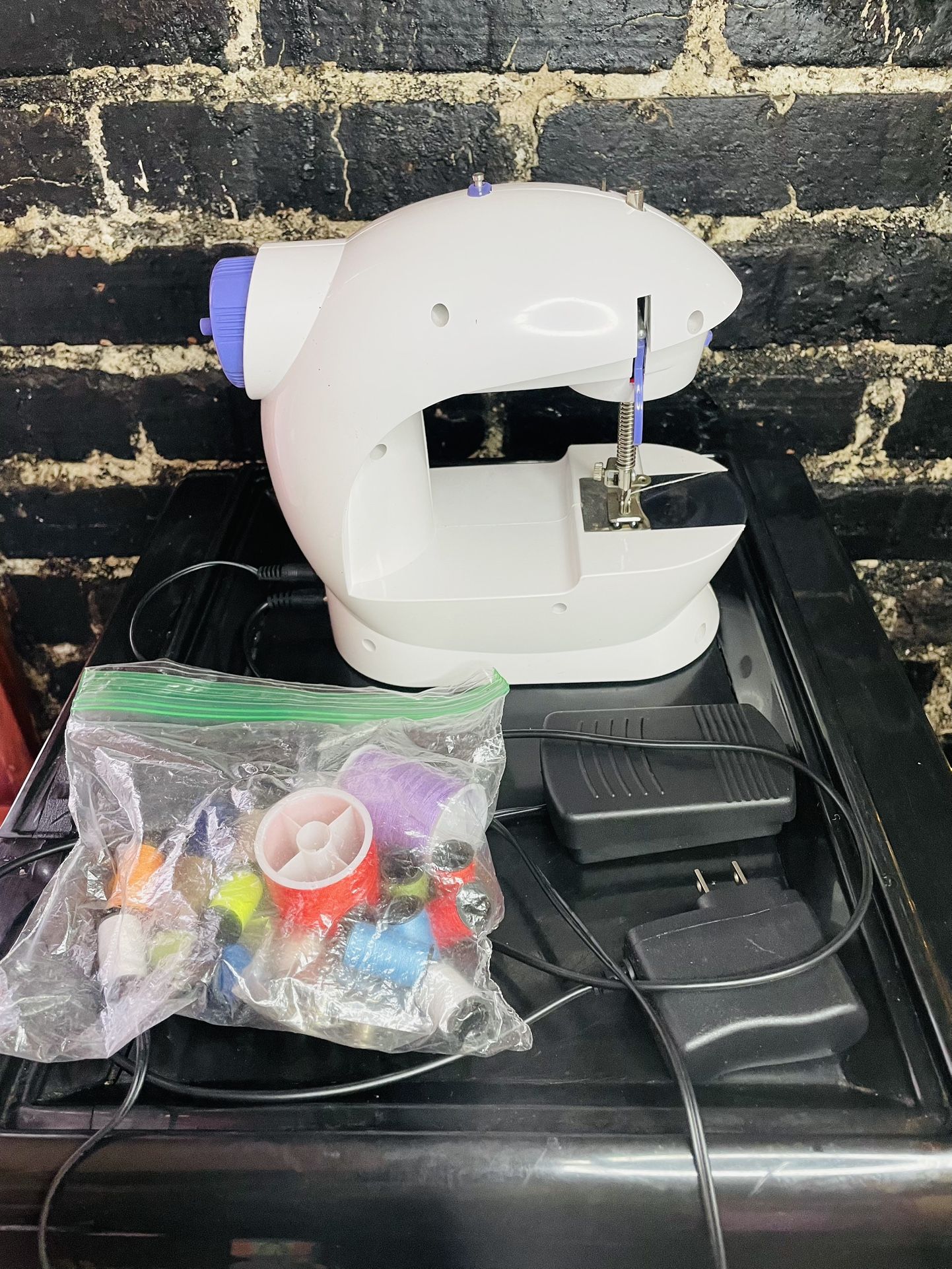 Sewing machine & thread