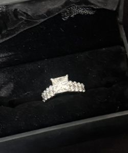 3.29 Carat diamond white gold engagement ring