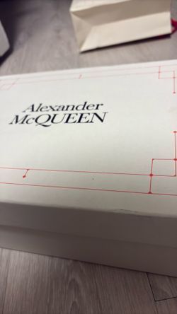 Alexander McQueen black-and-white size 8 women