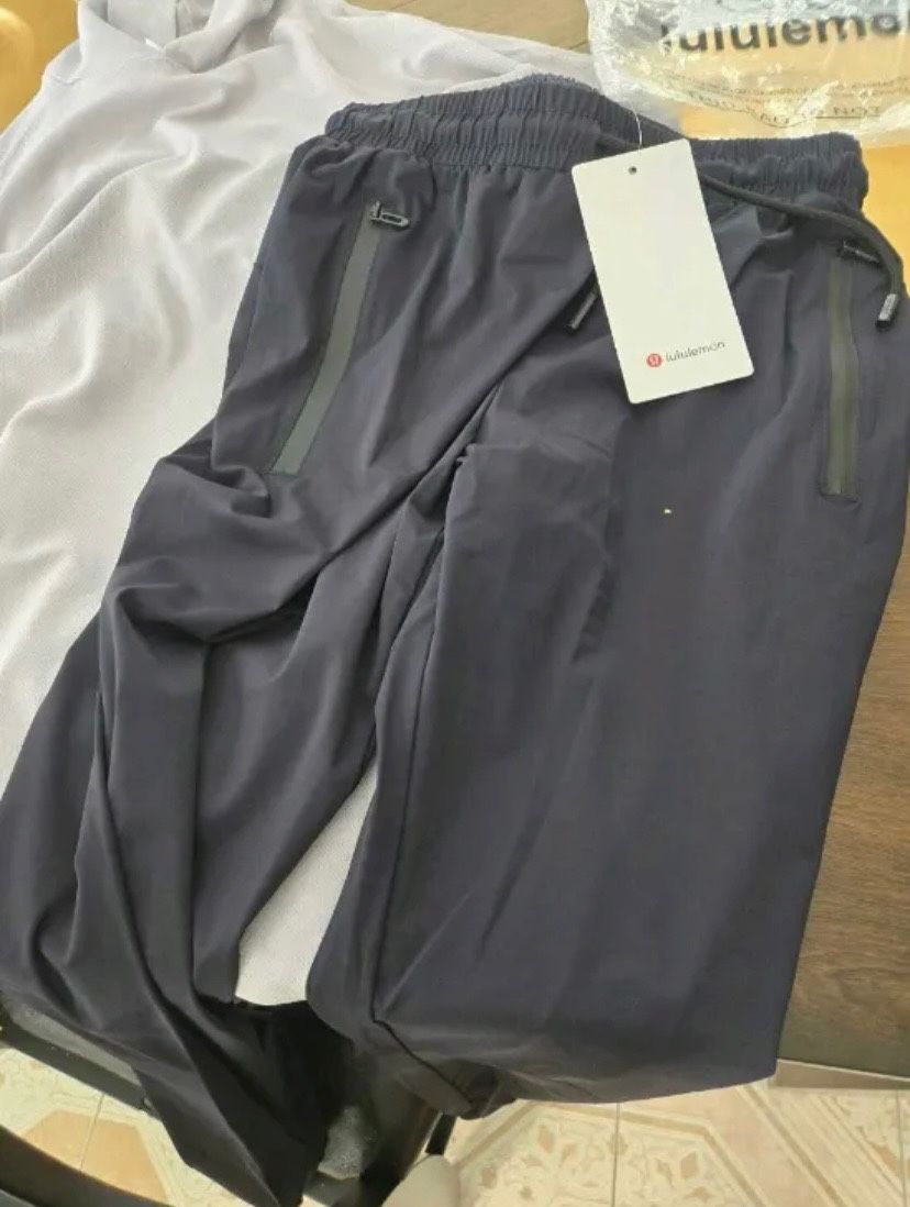 BRAND NEW - Male Lululemon Joggers