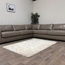 Tayler Leather 3Pc Sectional Couch Sofa *FREE DELIVERY 🚚*