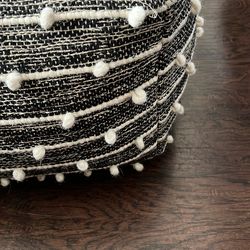 OTTOMAN. NEW