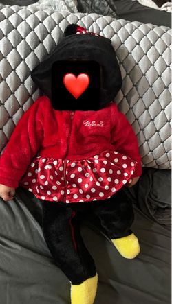 Minnie Mouse baby clothe