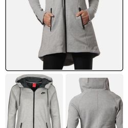Woman's Nike Tech Fleece Aeroloft Down Jacket