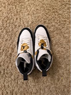 New Classic Jordan Set /2 Items (bundle)