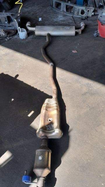 2018 Ford Edge Exhaust System Muffler Resonator