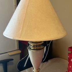 Antique Medallion Lamp