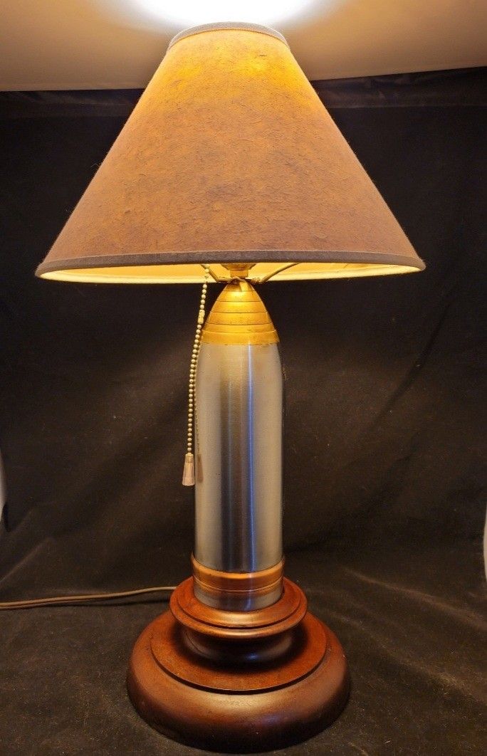 75mm artillery shell WWII LAMP