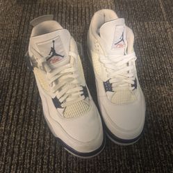 Jordan 4 Midnight Navy