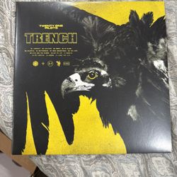 Trench Vinyl TOP