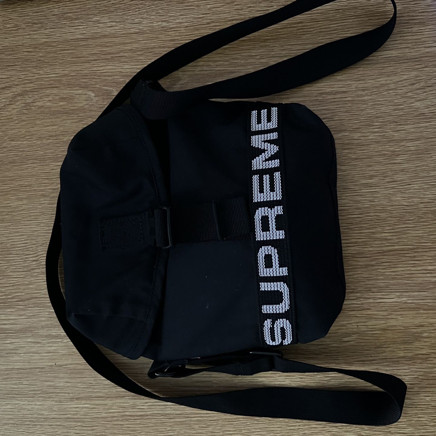 Supreme Field Side Bag (2023) for Sale in San Diego, CA - OfferUp