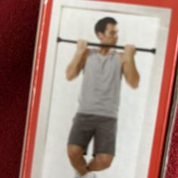 Chin-Up BAR.  (work-out) Muscles 