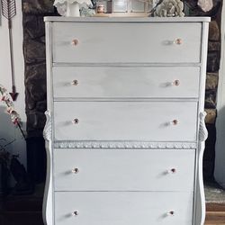 Beautiful Solid Wood Farmhouse Dresser With Mirror On Top 