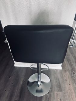 MUST GO! Set of 2 black stools