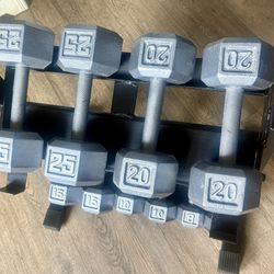  In NEW Condition Set Of Cast Iron Hex Dumbbells 8s, 10s, 15s 20s  And  25s. Total: 156 lbs [ RACK NOT INCLUDED]