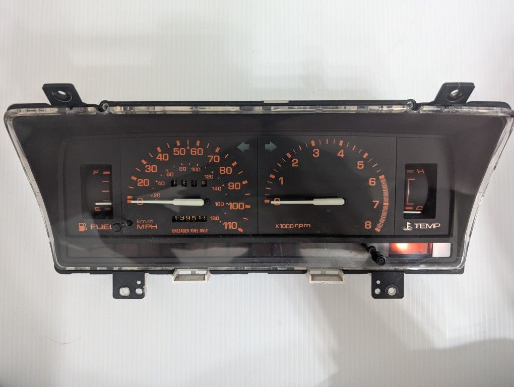 B2200 B2000 Mazda OEM Instrument Cluster Speedometer