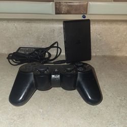 Sony PlayStation TV VTE-1001 with Controller & Power Adapter