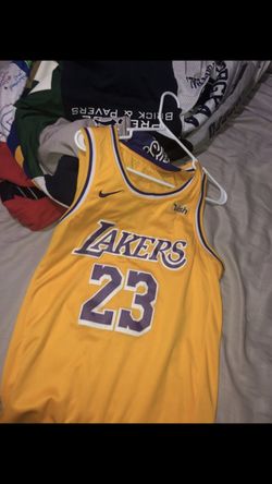 Lebron James jersey