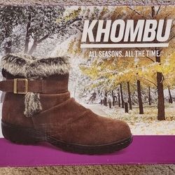 Size 9 Brown Khombu Boots