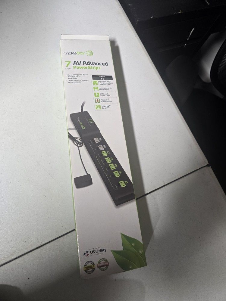 TrickleStar TS1810 AV Advanced 7-Outlet PowerStrip+ Surge Protector – New (Box Wear)