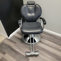 Stylist Chair 