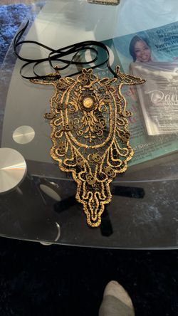 Gothic Jewelry  Necklace And Hand 