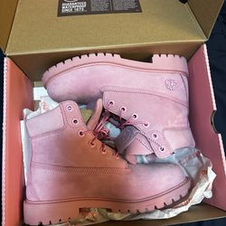 Girls Pink Timberland boots