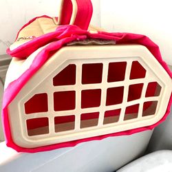 Vintage Pound Puppies Toy Dog carrying  case