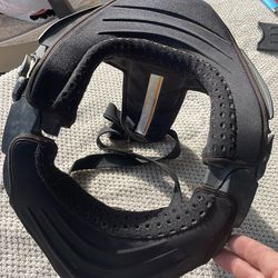 Leatt motocross neck brace