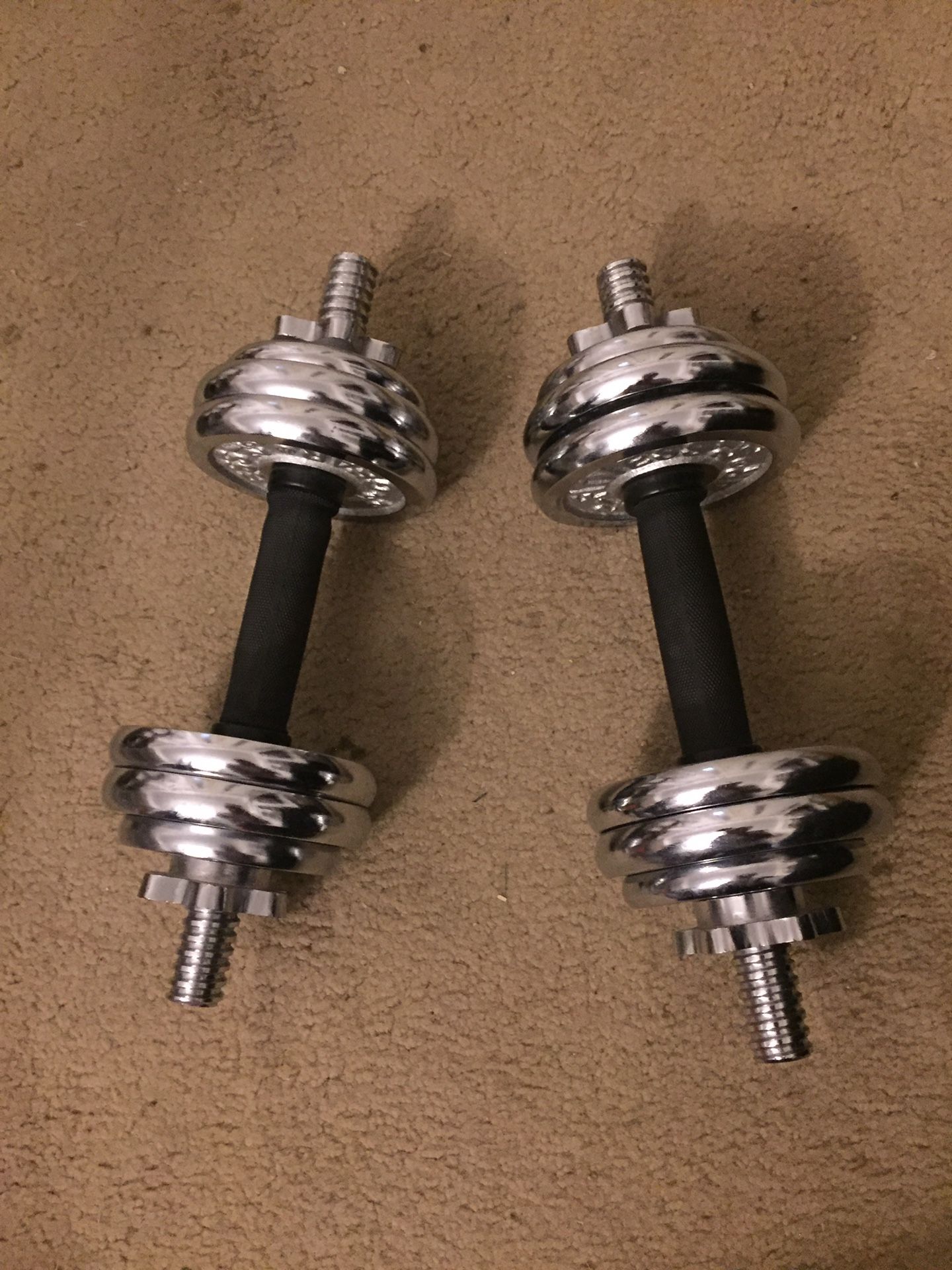 Adjustable dumbbells with 25 total pounds of weights - like new