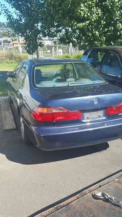2000 Honda Accord LX part's only