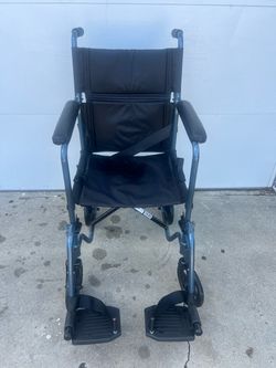 NOVA TRANSPORT CHAIR