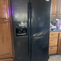 Whirlpool refrigerator freezer