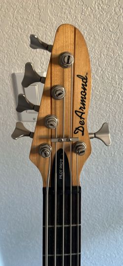Dearmond 5 string bass and peavey amp