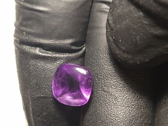 6.6 carat high grade natural amethyst sugar loaf gemstone 