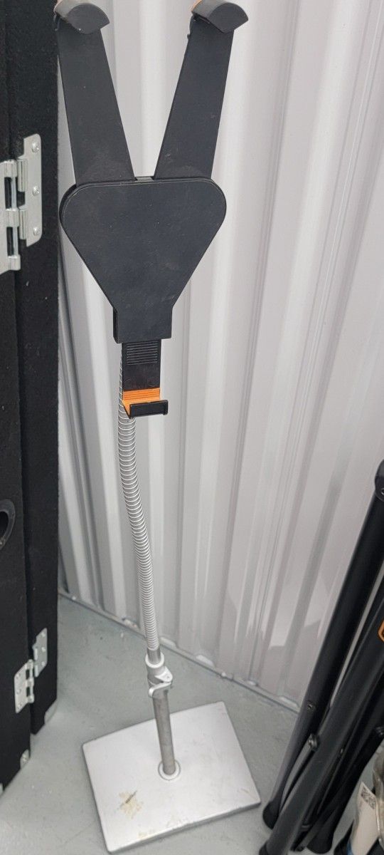 iPad Stand