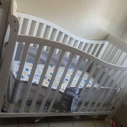Baby crib