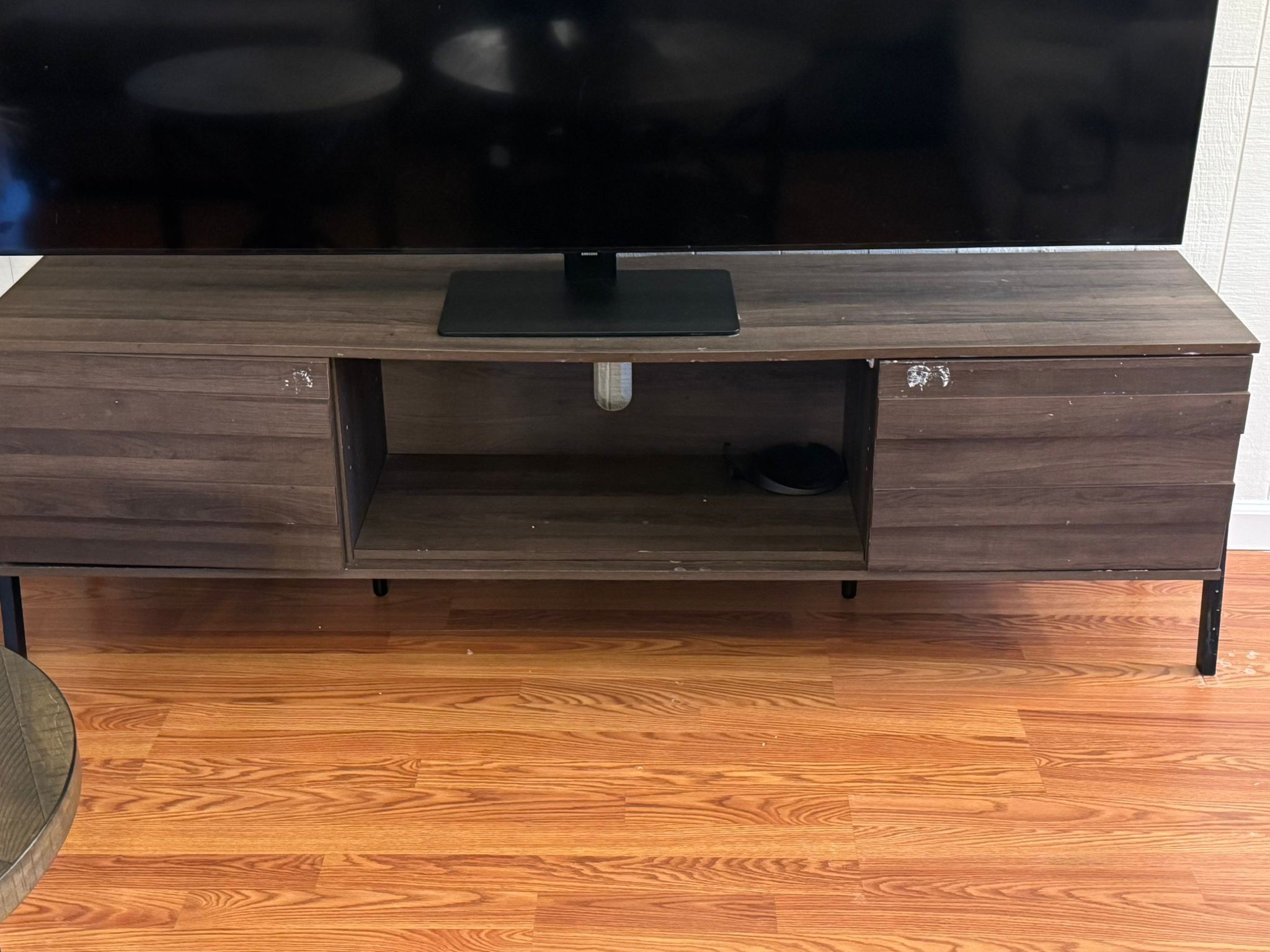 FITUEYES Mid-Century TV Stand for TVs up to 65 inch, Entertainment Center TV Media Console Table with Storage Cabinet & Metal Legs, Television Stands