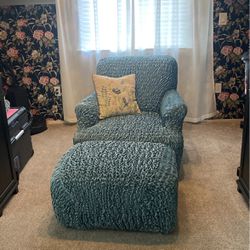Chair  With Ottoman