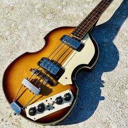 Apollo Violin Hollow Beatles Bass – Made in Japan, 70s, Lawsuit Era