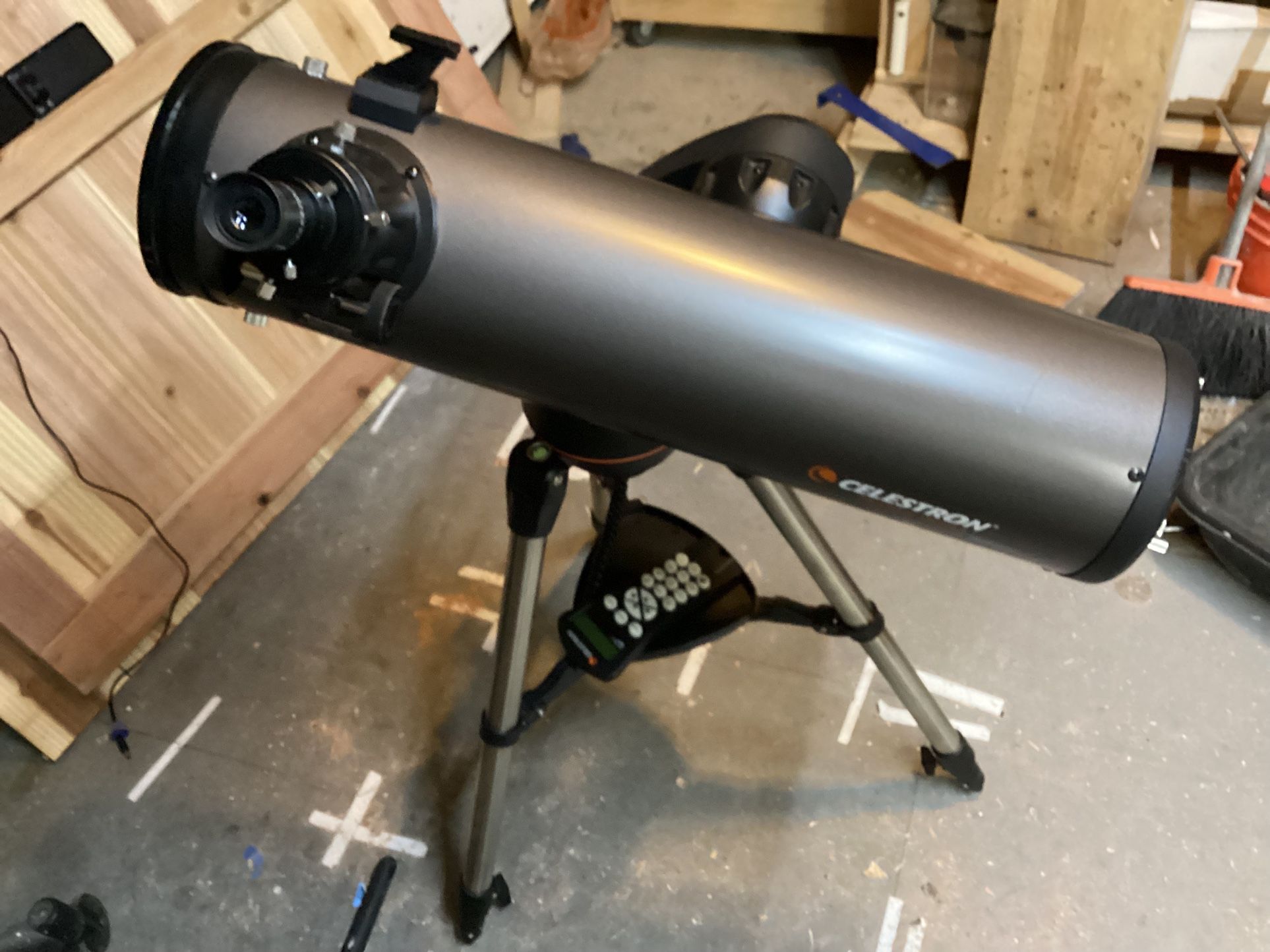 Celestron Nexstar 130slt w/wifi