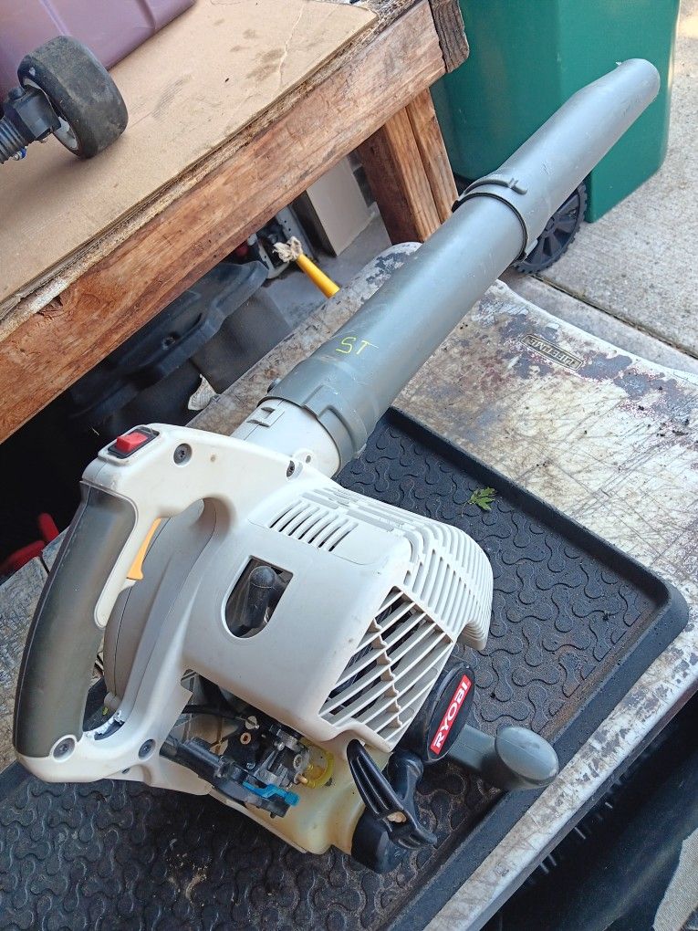 Ryobi leaf blower 2 cycle new carb runs great. $50 worth of your trade in of your old leaf blower weed wacker as your hedger anything gas. 23 Mile and