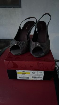 I heart comfort heels