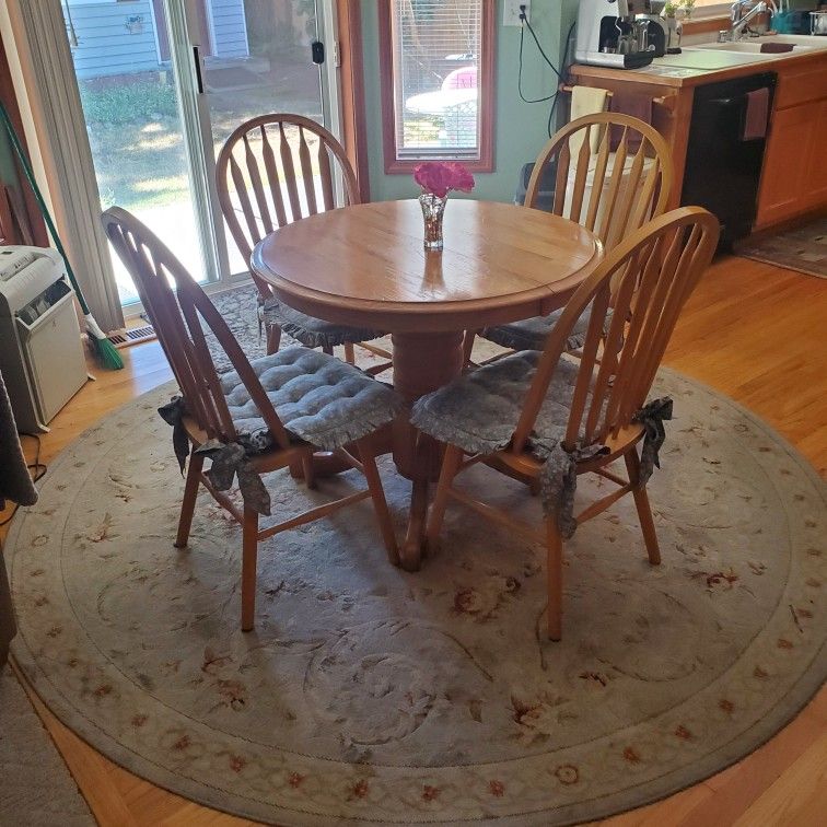 Dining Table Set